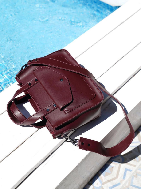 Містка сумка з кишенею спереду НІКОЛЬ бордового кольору LM4000-4