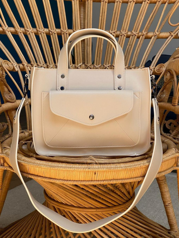 Містка сумка з кишенею спереду НІКОЛЬ бежевого кольору LM4000-5