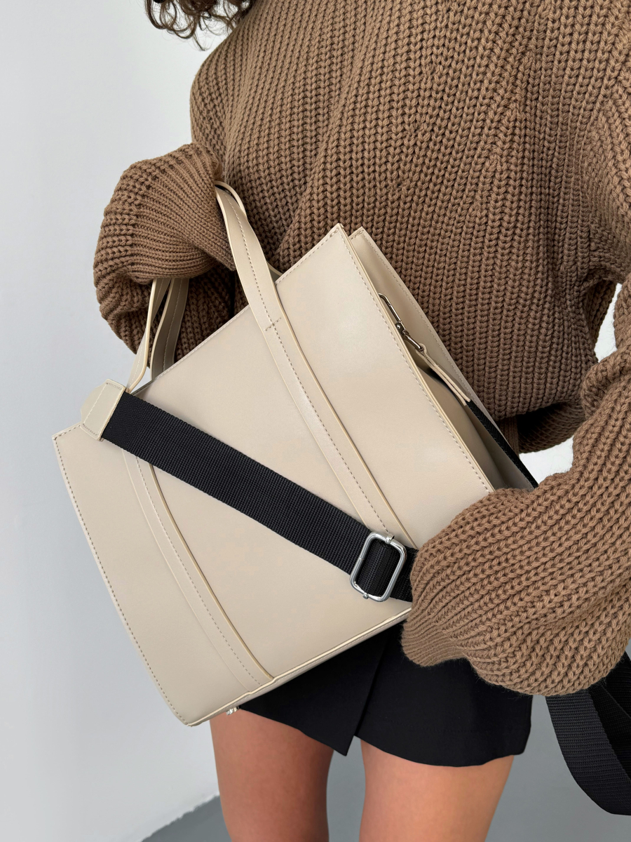 Містка сумка з накладними ручками МІРАНДА бежева LEMAN LM4484-2