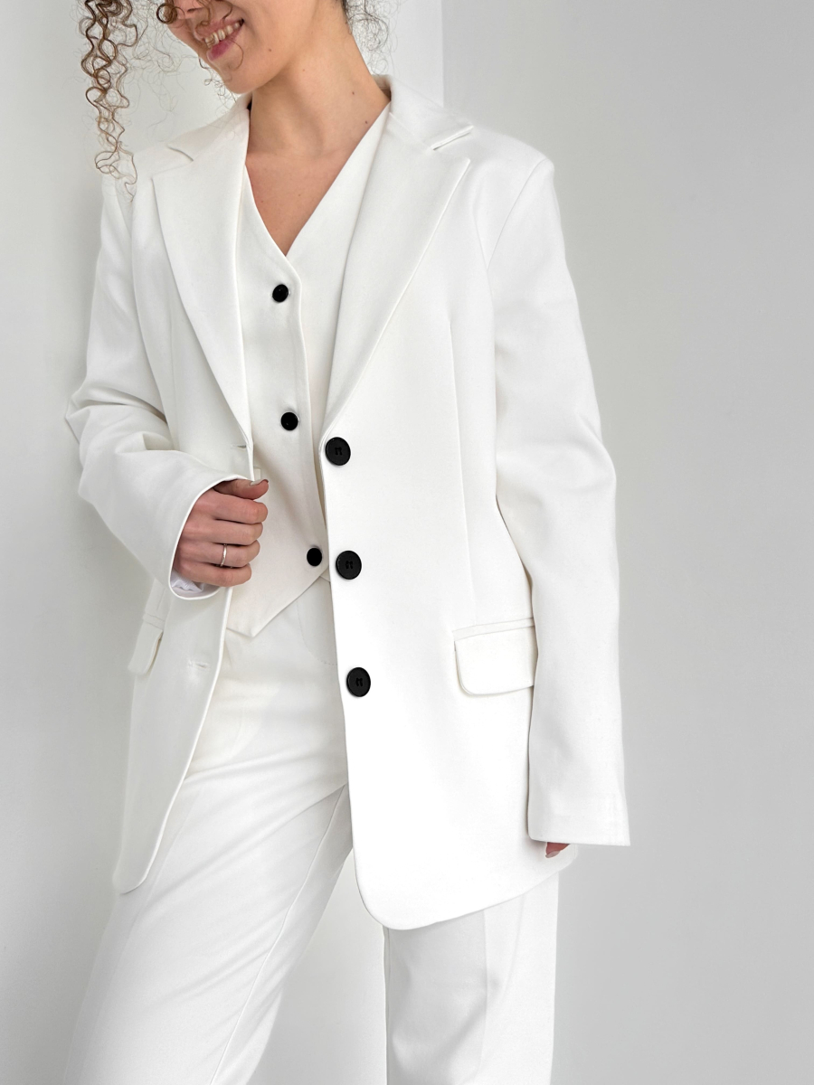 Жакет oversize з трьома ґудзиками білий LEMAN LM4568-4